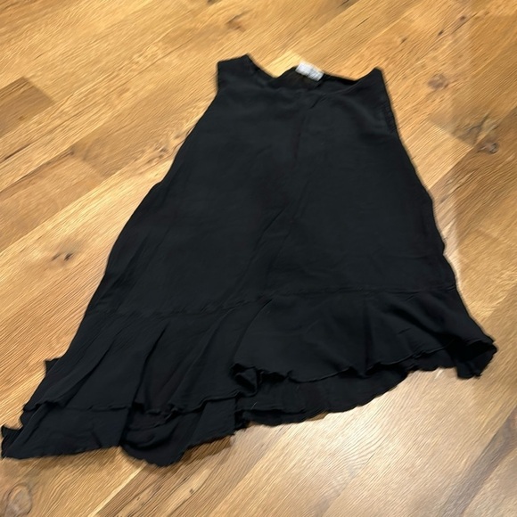 Cotton Ways Women’s Slanted Bottom Top Black Size 1/Small - Picture 1 of 3